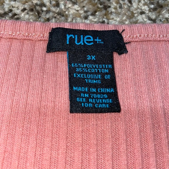 Pink Tank 💕 - Picture 3 of 3